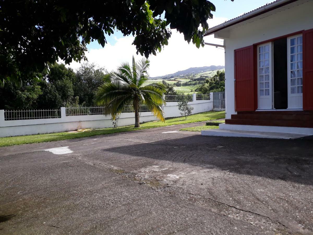 Gite Les Bananiers Saint-Joseph Kültér fotó